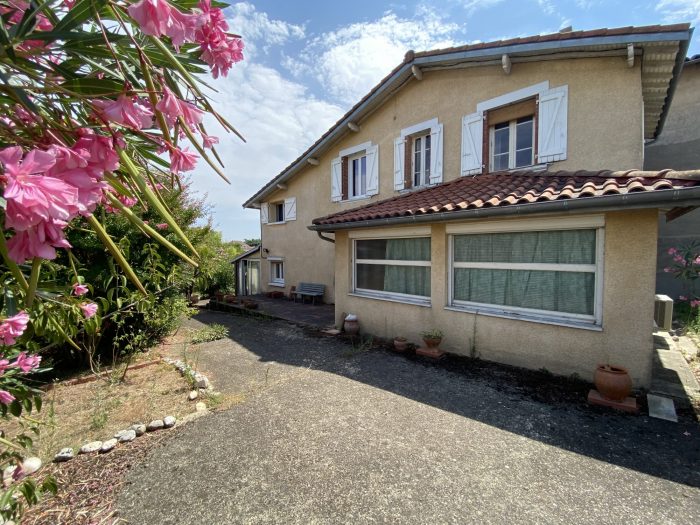 Villa à vendre, 4 pièces - Saint-Sulpice-la-Pointe 81370