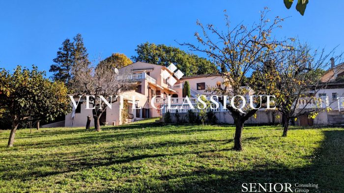 Villa à vendre, 10 pièces - Saint-Paul-de-Vence 06570