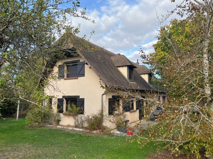 Maison traditionnelle à vendre, 5 pièces - Pacy-sur-Eure 27120