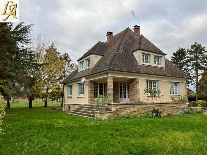 Maison traditionnelle à vendre, 7 pièces - Pacy-sur-Eure 27120