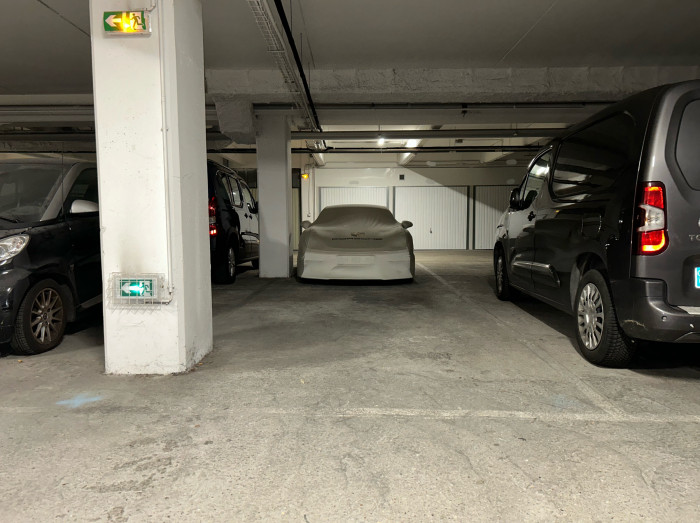 Vente Garage/Parking PARIS 75011 Paris FRANCE