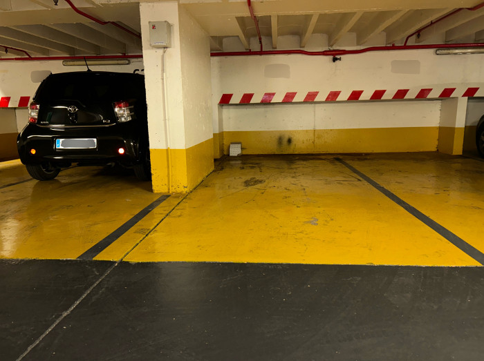 Vente Garage/Parking PARIS 75008 Paris FRANCE