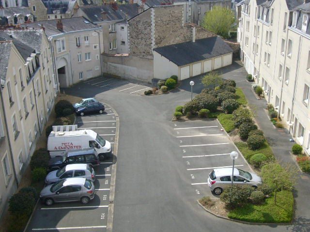 Stationnement à louer, 1 place - Angers 49100