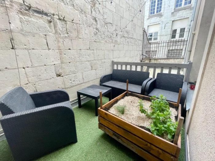 Immeuble à vendre, 220 m² - Angers 49000