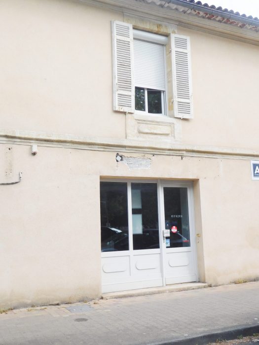 Local commercial à louer, 55 m² - Saint-André-de-Cubzac 33240