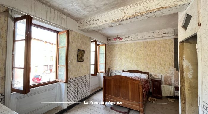 Maison mitoyenne 2 côtés à vendre, 4 pièces - Ancy 69490