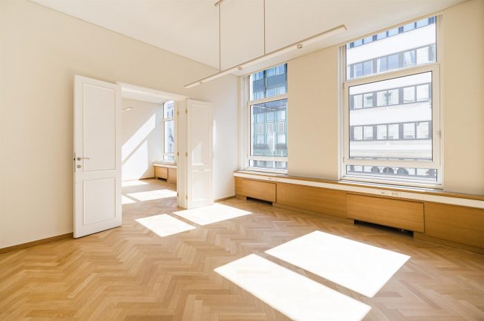 Bureau à louer, 634 m² - Bruxelles 1000
