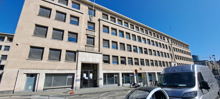 Bureau à louer, 988 m² - Bruxelles 1000