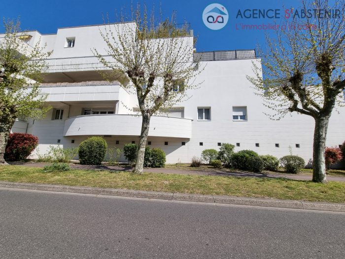 Appartement à louer, 2 pièces - Mérignac 33700