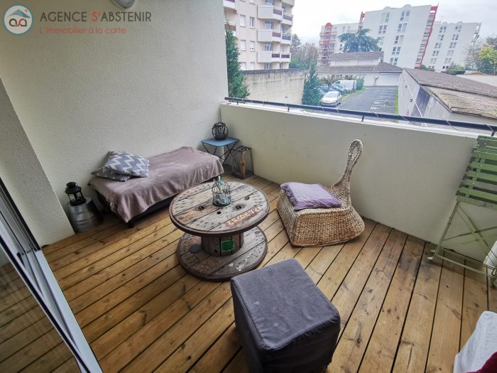 Appartement à vendre, 2 pièces - Bordeaux 33200