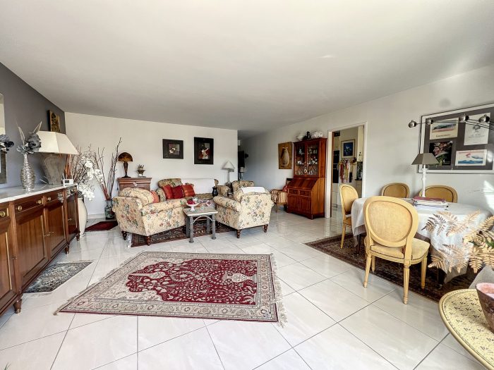 Appartement à vendre, 4 pièces - Sanary-sur-Mer 83110