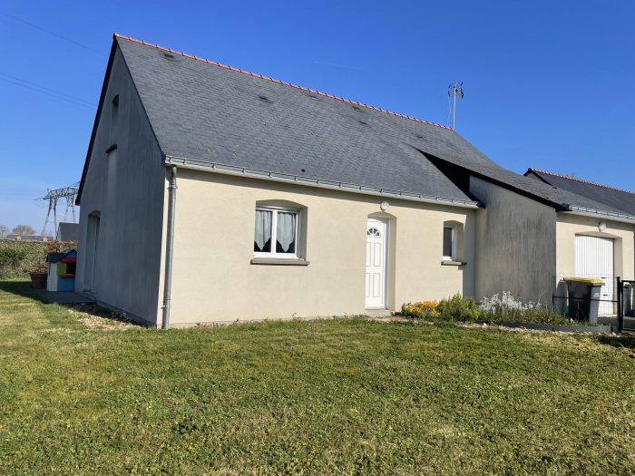 Maison plain-pied à vendre, 3 pièces - Varennes-sur-Loire 49730