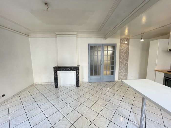 Appartement à vendre, 3 pièces - Marseille 13005