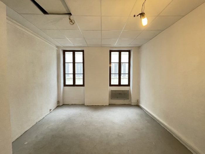 Appartement à vendre, 1 pièce - Marseille 13006