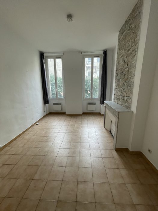 Appartement à vendre, 1 pièce - Marseille 13005