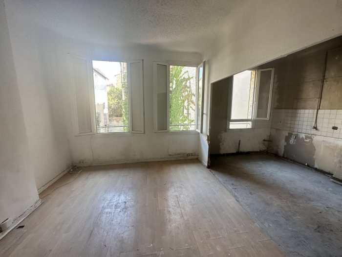 Studio à vendre, 2 pièces - Marseille 13001