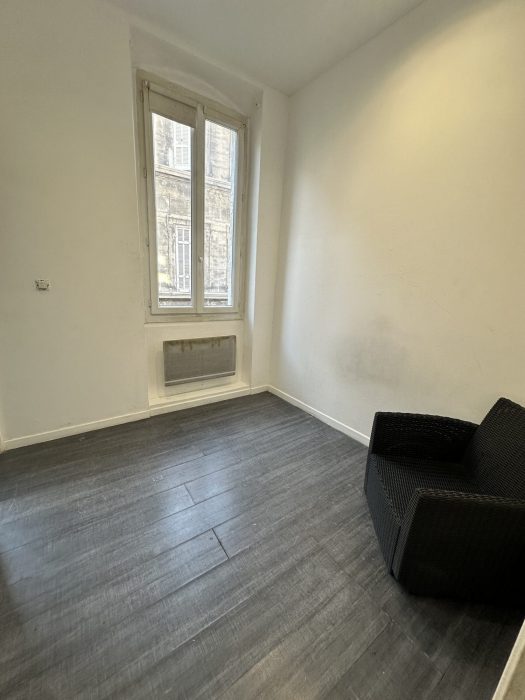 Appartement à vendre, 2 pièces - Marseille 13006