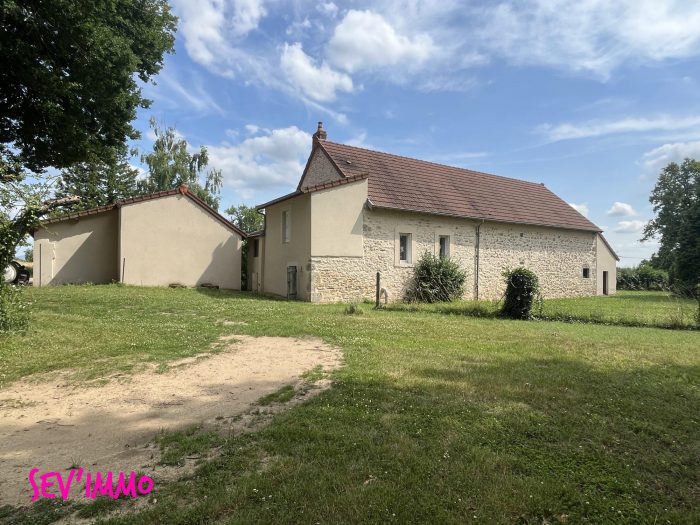 Maison de campagne à vendre, 3 pièces - Magnet 03260