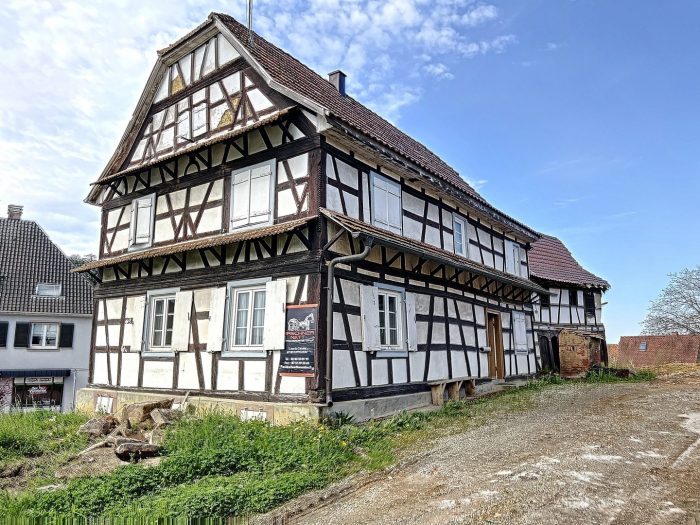Maison ancienne à vendre, 7 pièces - Betschdorf 67660