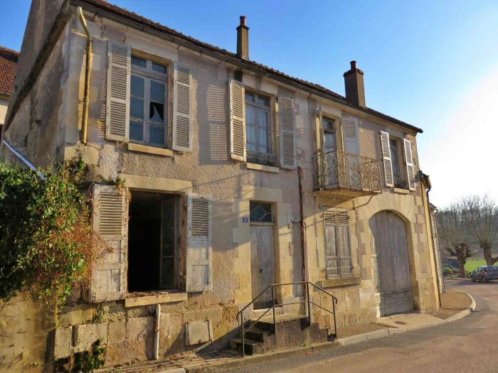 Vente Maison/Villa MAILLY-LA-VILLE 89270 Yonne FRANCE