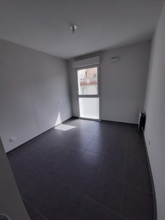 Appartement à louer, 3 pièces - Perpignan 66000