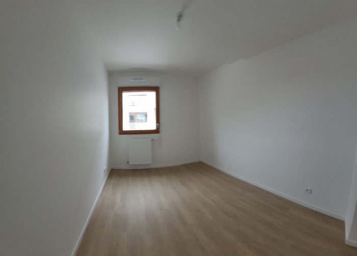 Appartement à louer, 3 pièces - Reims 51100