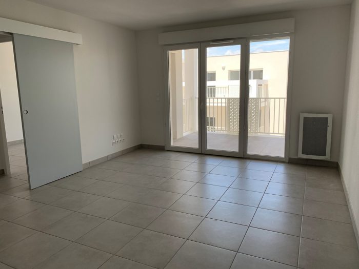 Appartement à louer, 2 pièces - Perpignan 66000