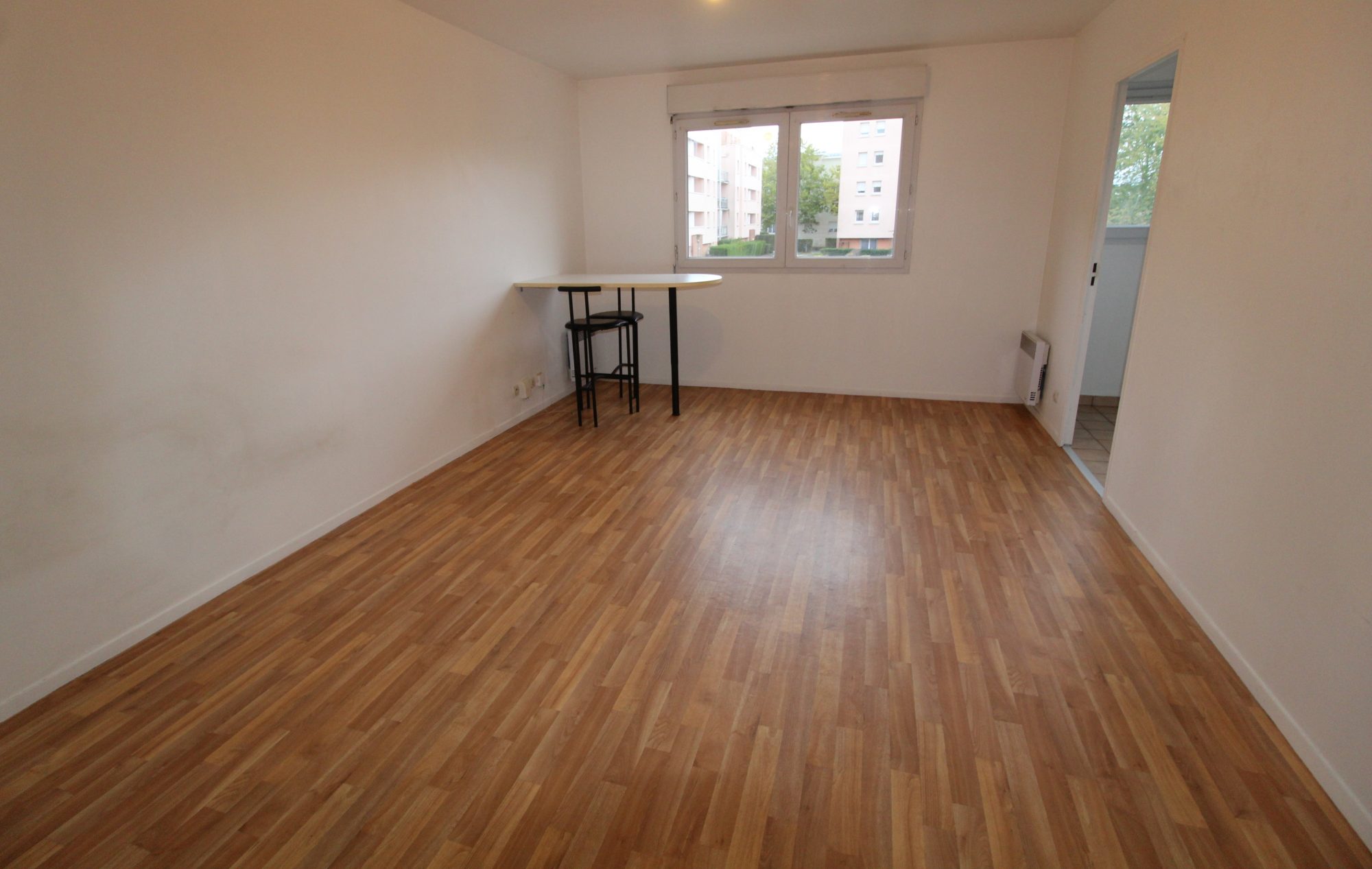 Location annuelle Appartement GUYANCOURT 78280 Yvelines FRANCE