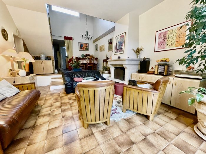 Vente Maison/Villa MONTIGNY-LE-BRETONNEUX 78180 Yvelines FRANCE