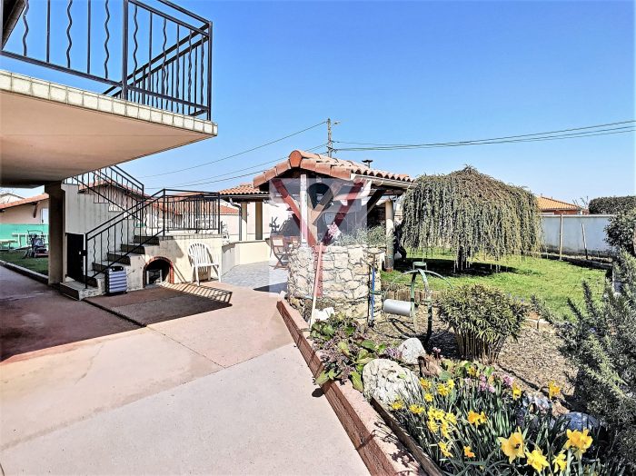 Maison individuelle à vendre, 6 pièces - Saint-André-de-Corcy 01390