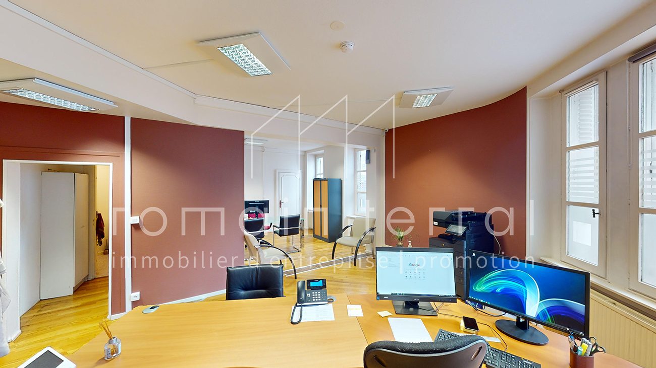 Location annuelle Bureau/Local LIMOGES 87000 Haute Vienne FRANCE