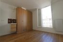 Paris 75018 - Montmartre / Abbesses  52 m² Appartement 3 pièces