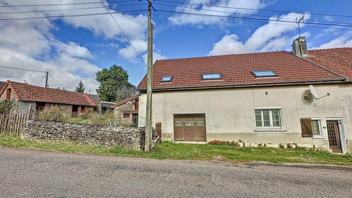 Maison mitoyenne 1 côté à vendre, 7 pièces - Brazey-en-Morvan 21430