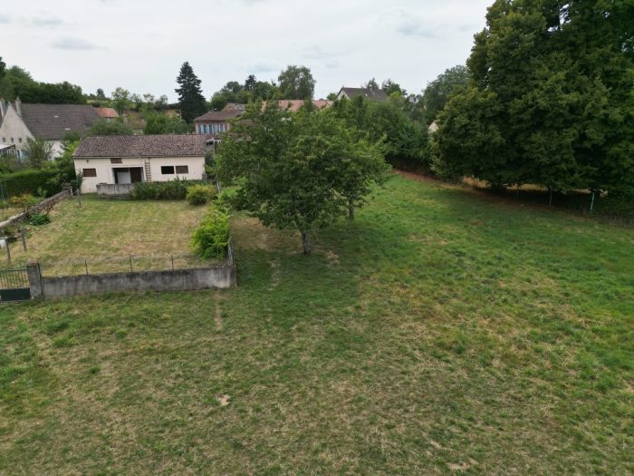 Terrain constructible à vendre, 2590 m² - Saulieu 21210