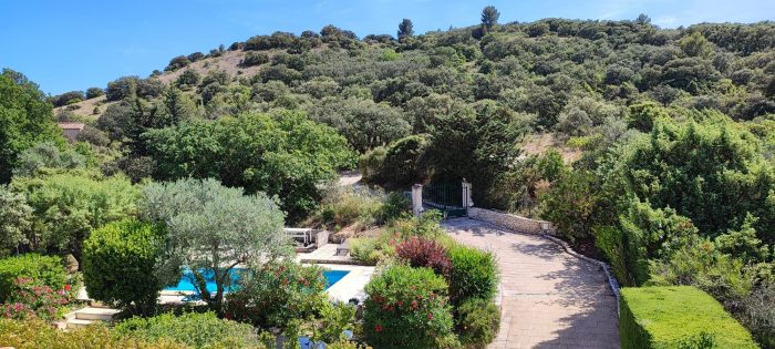 Charmante villa familiale, jardin avec vue et piscine