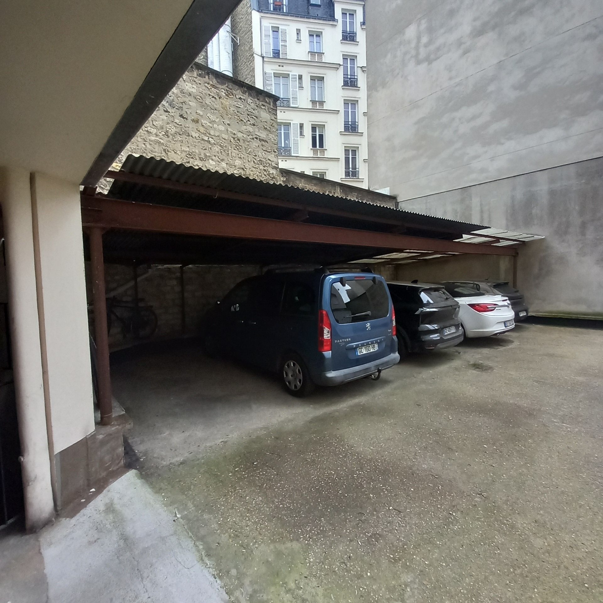 Vente Garage/Parking PARIS 75012 Paris FRANCE