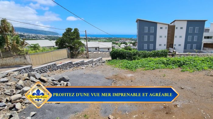 Terrain constructible à vendre, 256 m² - Sainte-Marie 97438