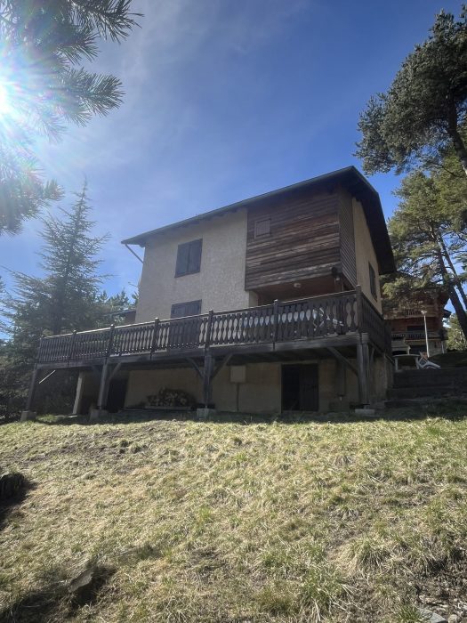 Vente Maison/Villa MONTCLAR 04140 Alpes de Haute Provence FRANCE