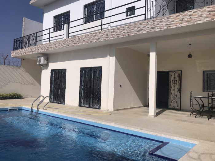 Ngaparou - Belle villa de 5 chambres avec piscine