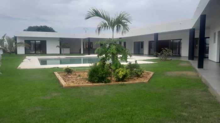 Nguérigne - Belle villa de 4 chambres avec piscine