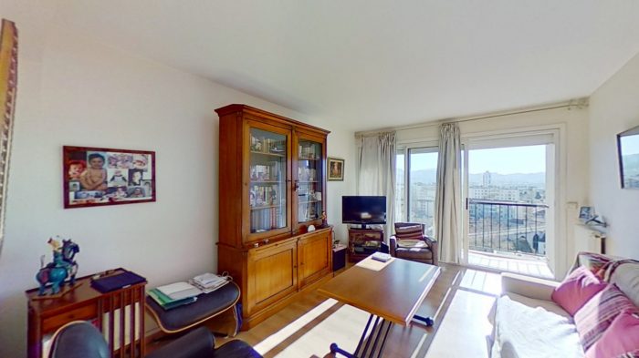 Appartement à vendre, 3 pièces - Marseille 13005