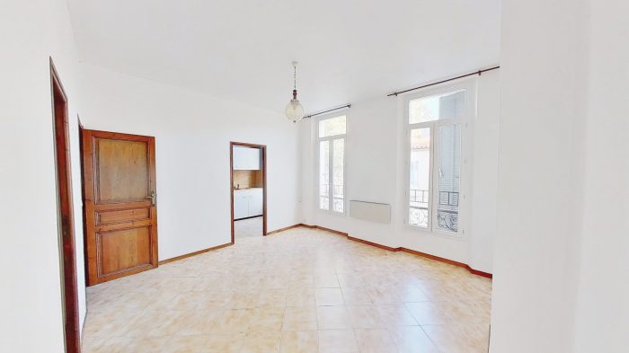 Appartement à vendre, 2 pièces - Marseille 13004