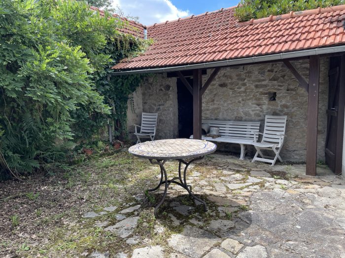 Maison à vendre, 9 pièces - Eybouleuf 87400