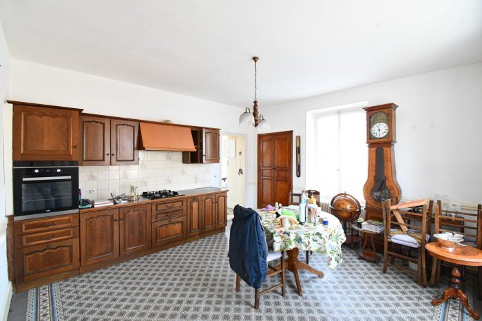 Photo Maison bourgeoise - 182 m² - 6 chambres - ANOST image 9/25