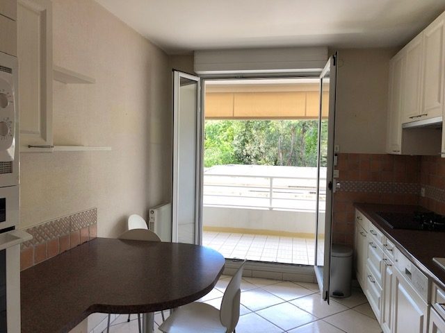 Appartement à vendre, 3 pièces - Bordeaux 33200