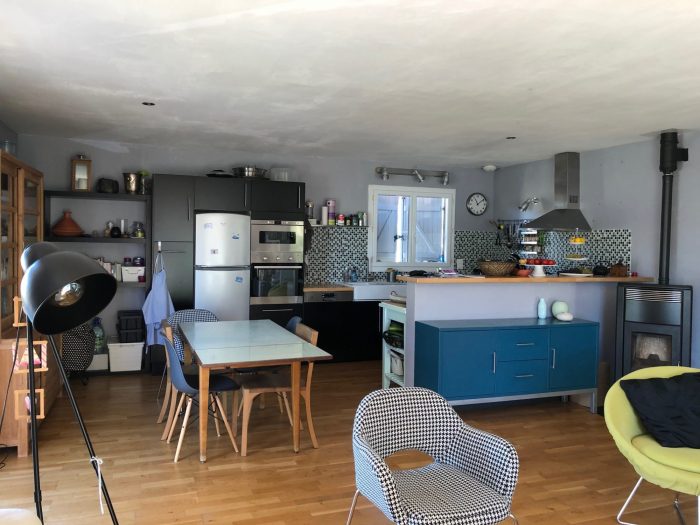 Maison individuelle à vendre, 4 pièces - Périssac 33240