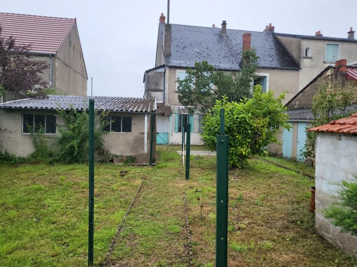 Maison ancienne à vendre, 9 pièces - Nevers 58000