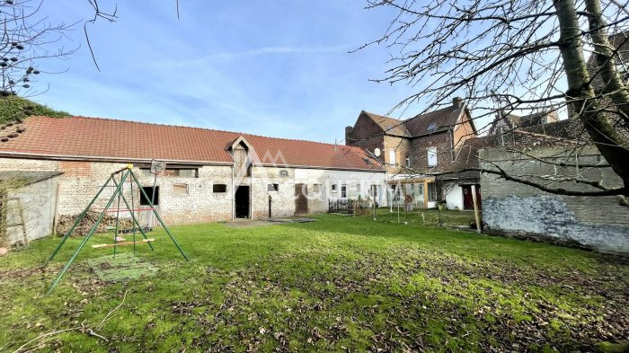 Ferme à vendre, 8 pièces - Pont-à-Vendin 62880