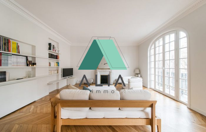 Appartement à vendre, 4 pièces - Paris 75008