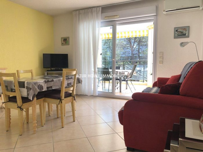 Apartment for sale, 2 rooms - Saint-Raphaël 83700